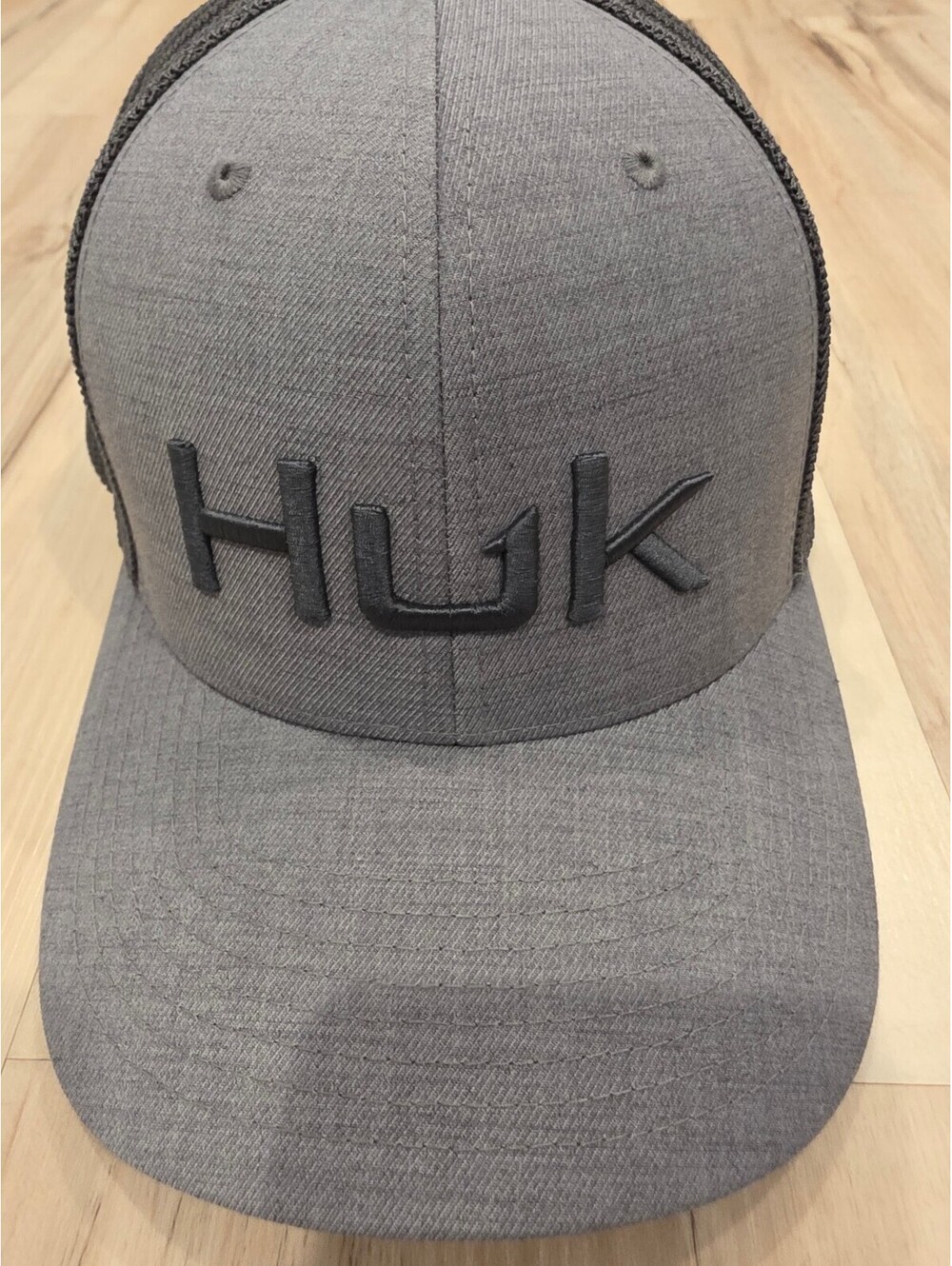 Huk Performance Headwear Flexfit 110 Gray and Black Mesh Baseball Cap